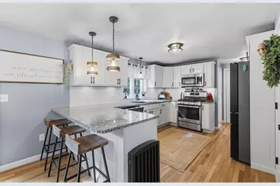 982 Dighton Woods Cir, Dighton, MA 02715 - Photo 7