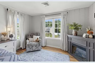 982 Dighton Woods Cir, Dighton, MA 02715 - Photo 17