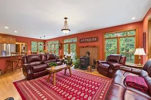 144 East St, Uxbridge, MA 01569 - Photo 9