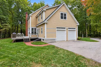 144 East St, Uxbridge, MA 01569 - Photo 5
