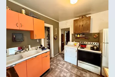 4 Kerr Ave, Adams, MA 01220 - Photo 9