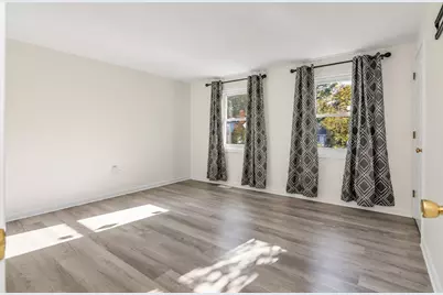 7 Royal Dr, Methuen, MA 01844 - Photo 29