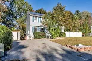 7 Royal Dr, Methuen, MA 01844 - Photo 1