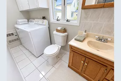 1005 Winthrop Ave #2, Revere, MA 02151 - Photo 5