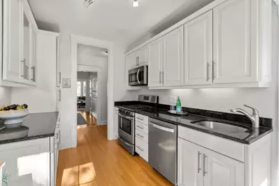 36 Dwight St #4, Brookline, MA 02446 - Photo 5