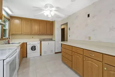 68 Colgate Rd, Brockton, MA 02302 - Photo 3
