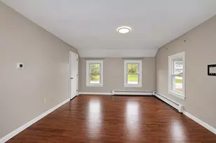 33 Summer St, Tyngsborough, MA 01879 - Photo 19