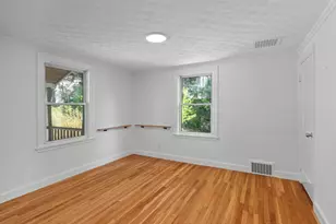 4 Ralph St, Medford, MA 02155 - Photo 15