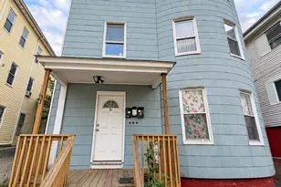 31 Suffield St, Worcester, MA 01610 - Photo 1
