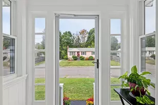 18 Zenas, Holbrook, MA 02343 - Photo 3
