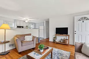 18 Zenas, Holbrook, MA 02343 - Photo 9