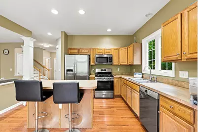 18 Daffodil Ct #18, Grafton, MA 01560 - Photo 9