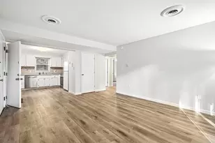 77 Ford St, Methuen, MA 01844 - Photo 7