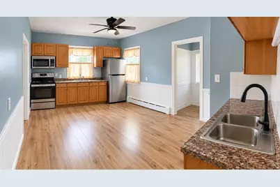 79 Oak Street, Springfield, MA 01151 - Photo 5