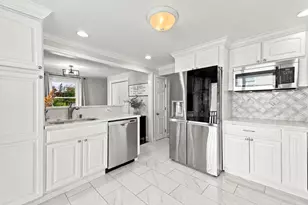 106 Virginia Ave, Lowell, MA 01852 - Photo 7