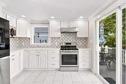 106 Virginia Ave, Lowell, MA 01852 - Photo 5