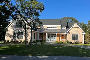 32 Marthas Rd, Edgartown, MA 02539 - Photo 1