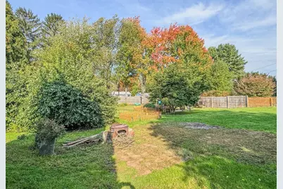 33 Pleasant Street, Deerfield, MA 01373 - Photo 33