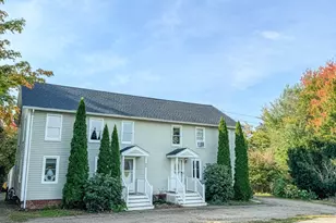 33 Pleasant St, Deerfield, MA 01373 - Photo 3