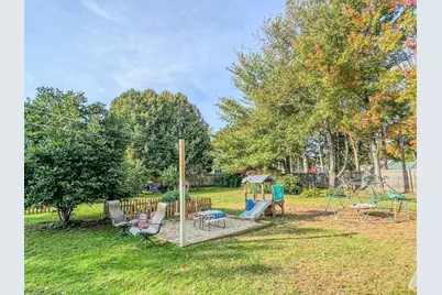 33 Pleasant Street, Deerfield, MA 01373 - Photo 35