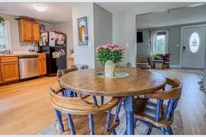 33 Pleasant Street, Deerfield, MA 01373 - Photo 21