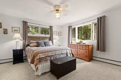 8 Fountain Spring Lane, Johnston, RI 02919 - Photo 9