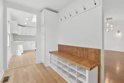 1 Frances Rd, Burlington, MA 01803 - Photo 9