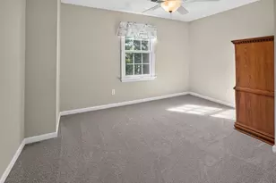 16 Hillcrest Rd, Northbridge, MA 01588 - Photo 23