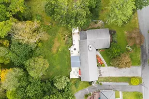 8 Bloomfield Ave, Middleborough, MA 02346 - Photo 25