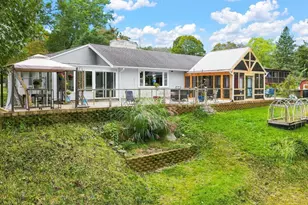 8 Bloomfield Ave, Middleborough, MA 02346 - Photo 21