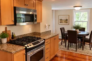 7 Franklin St, Marblehead, MA 01945 - Photo 1