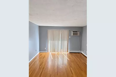 458-460 Eastern Ave #15, Lynn, MA 01902 - Photo 5