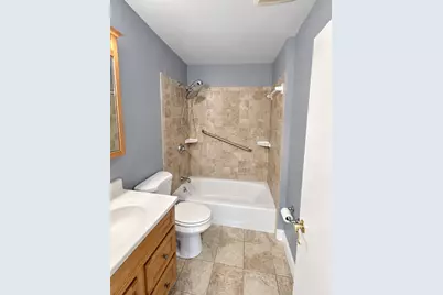 458-460 Eastern Ave #15, Lynn, MA 01902 - Photo 13