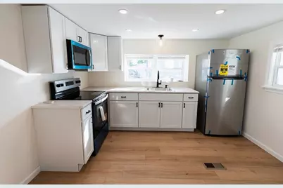 130 East Washington #11, North Attleboro, MA 02760 - Photo 3
