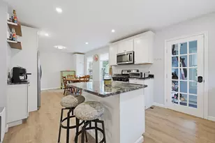 21 Orchard St, Grafton, MA 01560 - Photo 9