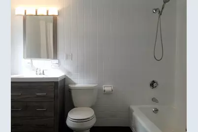 589 Main St #1L, Stoneham, MA 02180 - Photo 3