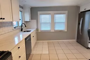 18 Emerson St, Stoneham, MA 02180 - Photo 3