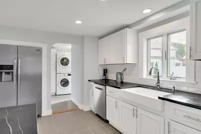 248 Warren, Waltham, MA 02453 - Photo 19