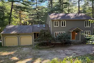 23 Forest St, Upton, MA 01568 - Photo 1