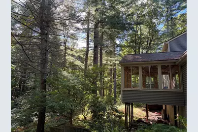 23 Forest St, Upton, MA 01568 - Photo 5