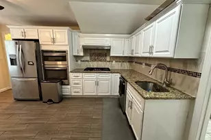23 Tremont St, Braintree, MA 02184 - Photo 9