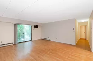 135 Pleasant St, Brookline, MA 02446 - Photo 5