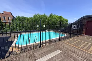 135 Pleasant St, Brookline, MA 02446 - Photo 15