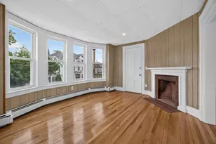 16 Berkeley St, Lawrence, MA 01841 - Photo 5