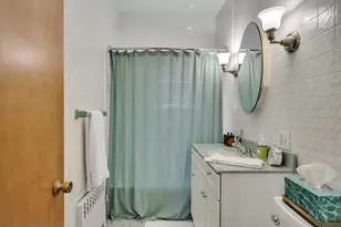 14 Lilian, Boston, MA 02128 - Photo 9