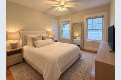 17 Laurel Rd #1, Milton, MA 02186 - Photo 3