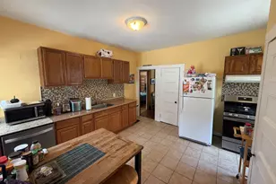 14 Madison St, Somerville, MA 02143 - Photo 5