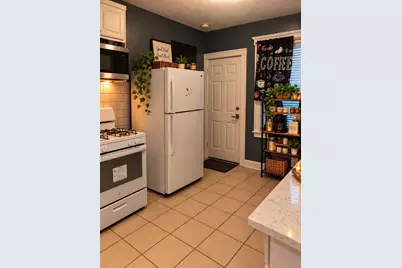 633 River St #3R, Boston, MA 02126 - Photo 11
