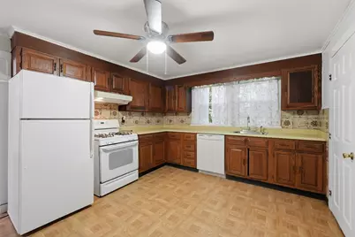 15 McCarthy St, Franklin, MA 02038 - Photo 9