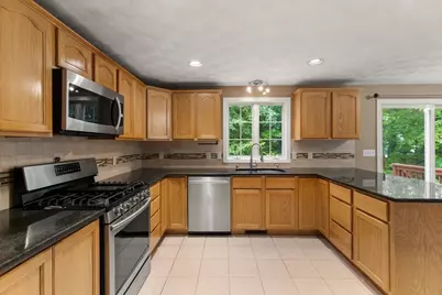 30 Lowe St, Tewksbury, MA 01876 - Photo 9